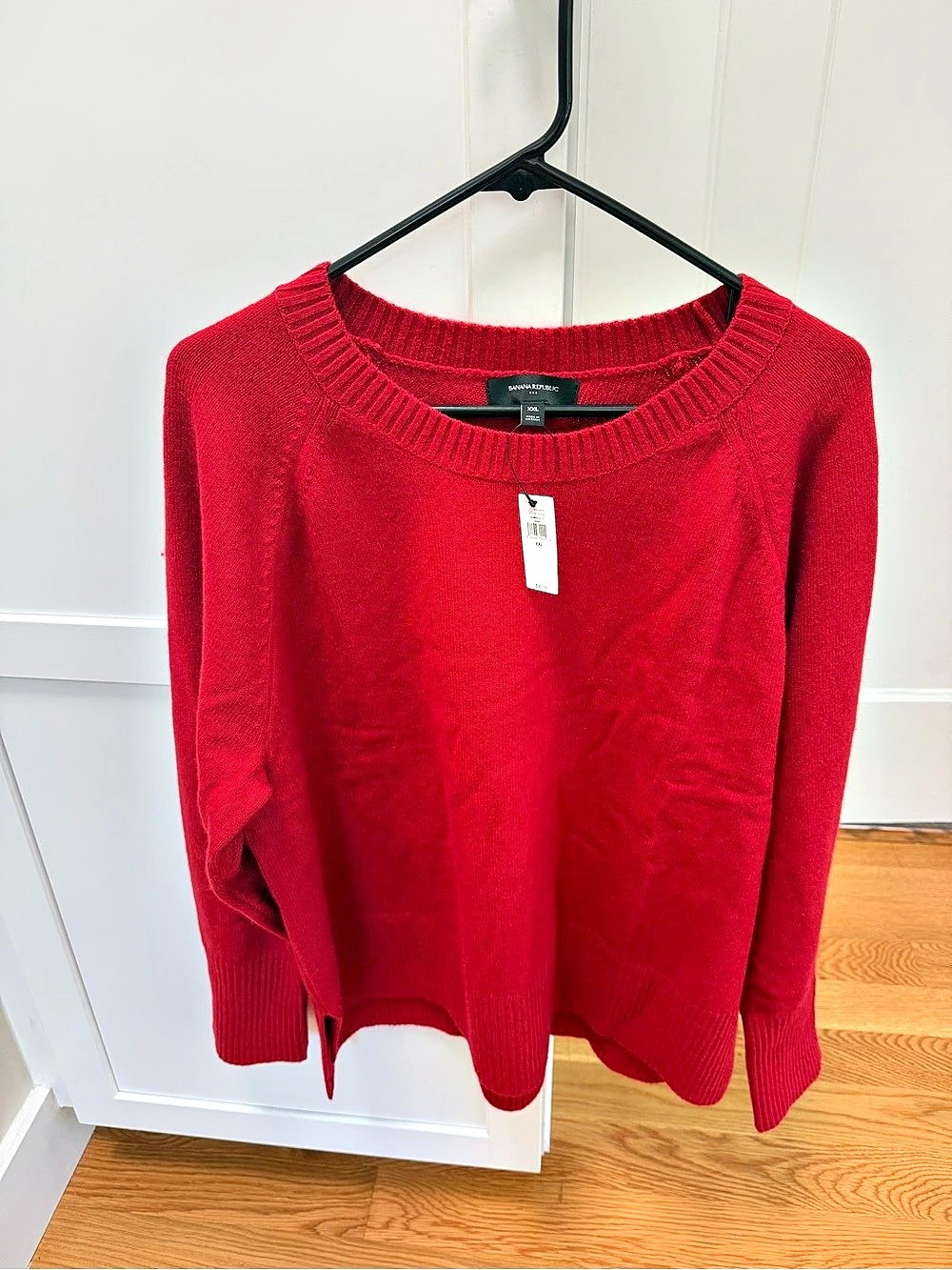 Banana Republic Perfectly Soft Crew-Neck Sweater Red XXL